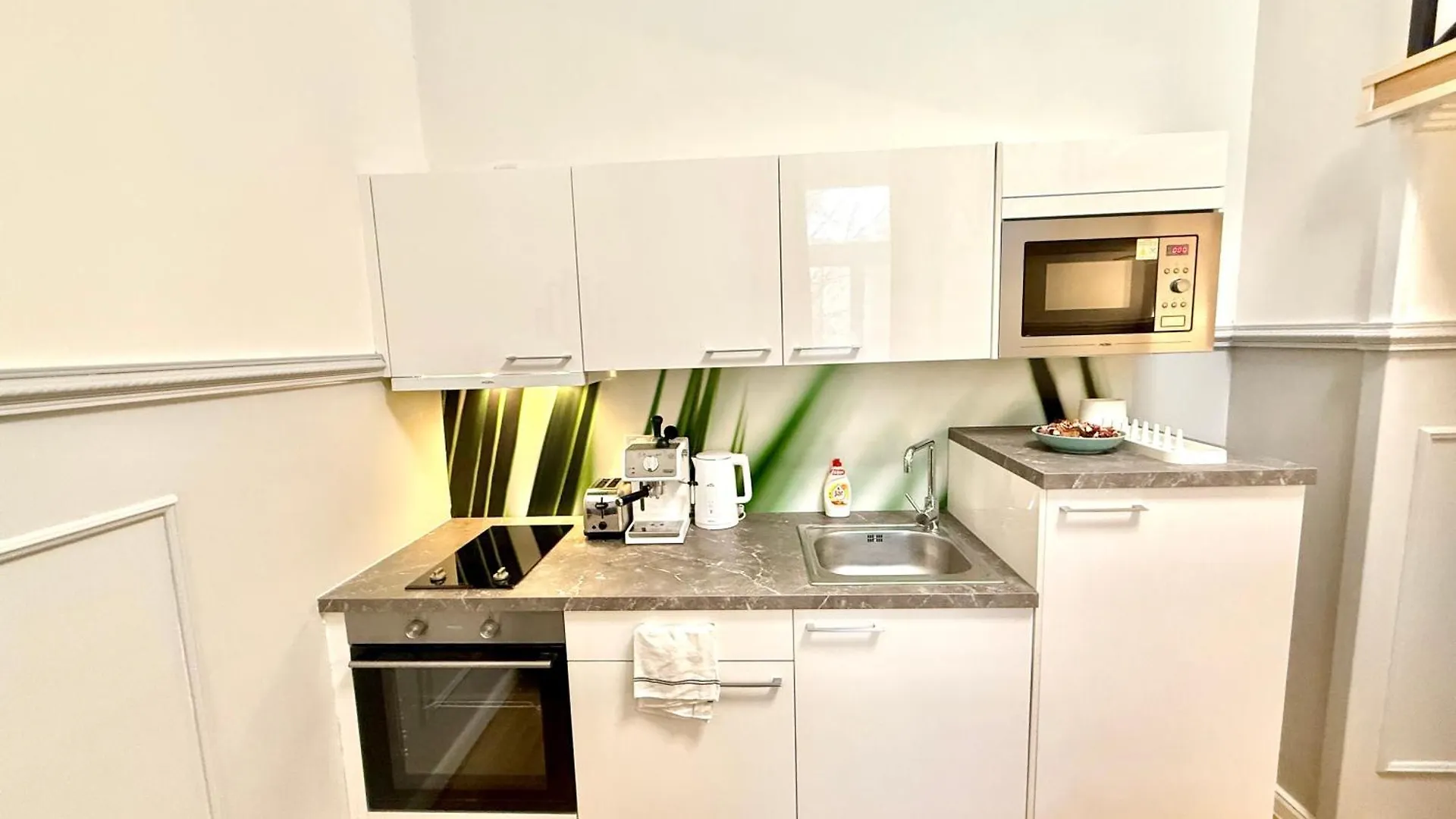 Modern Apartment In Wenceslas Square Prag